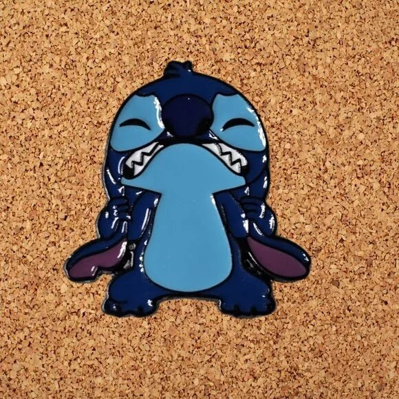 Stitch Enamel Pin - Picture 1 of 3